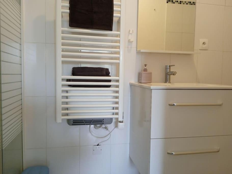 Apartamento Studio Independant Proximite Metro Universites Afpa Marsella Exterior foto